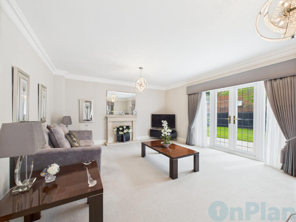 CAM04024G0-PR0030-STILL004