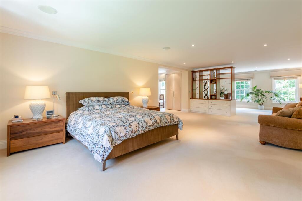 8652436-interior39.jpg