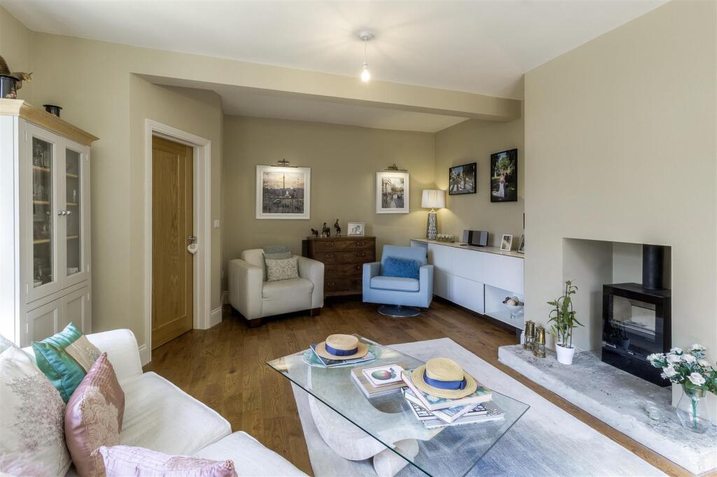 15 Upper Packington Road