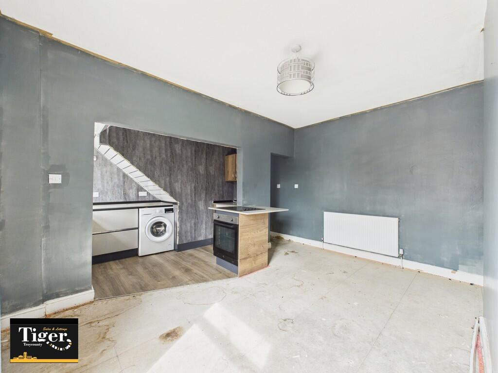 CAM03440G0-PR0358...