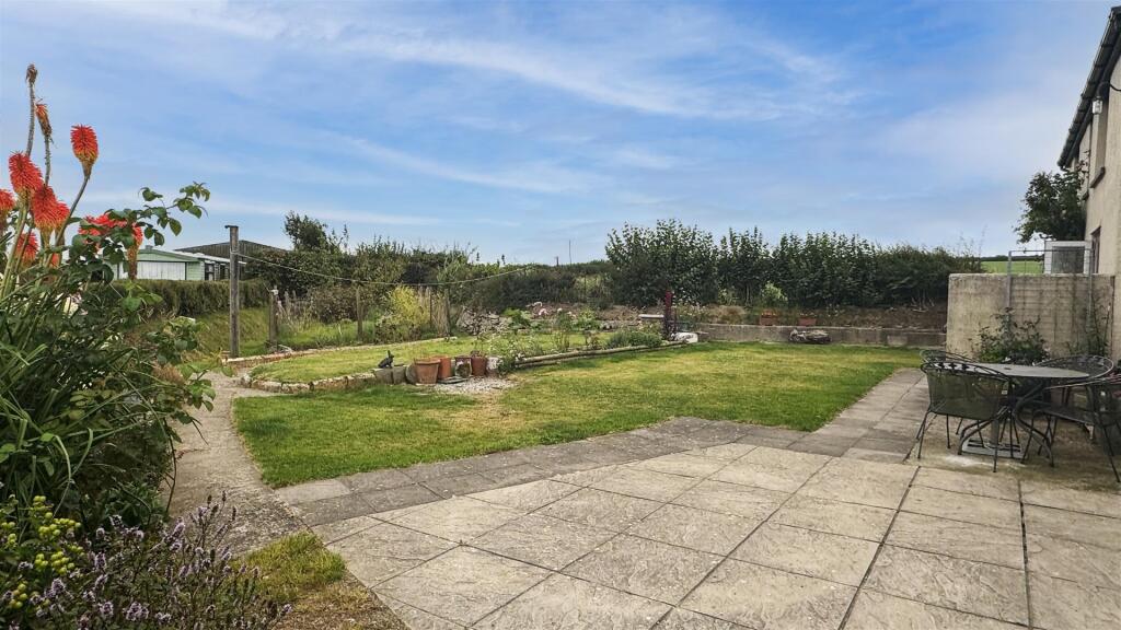 Garden 1 (14).jpg