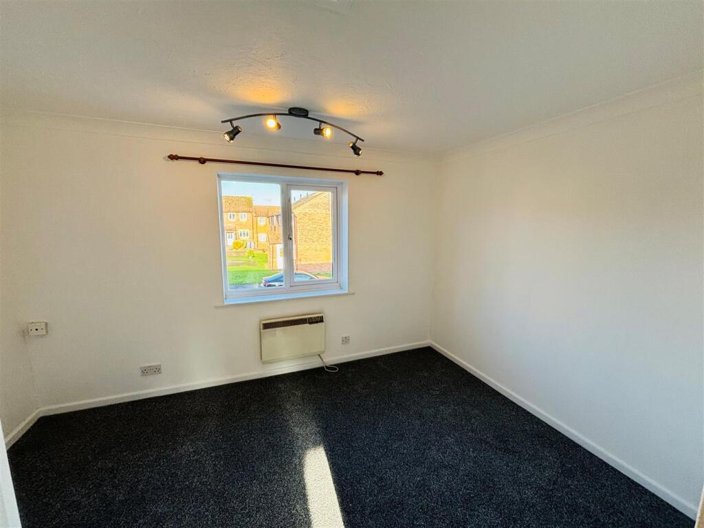 16magbed3.jpg
