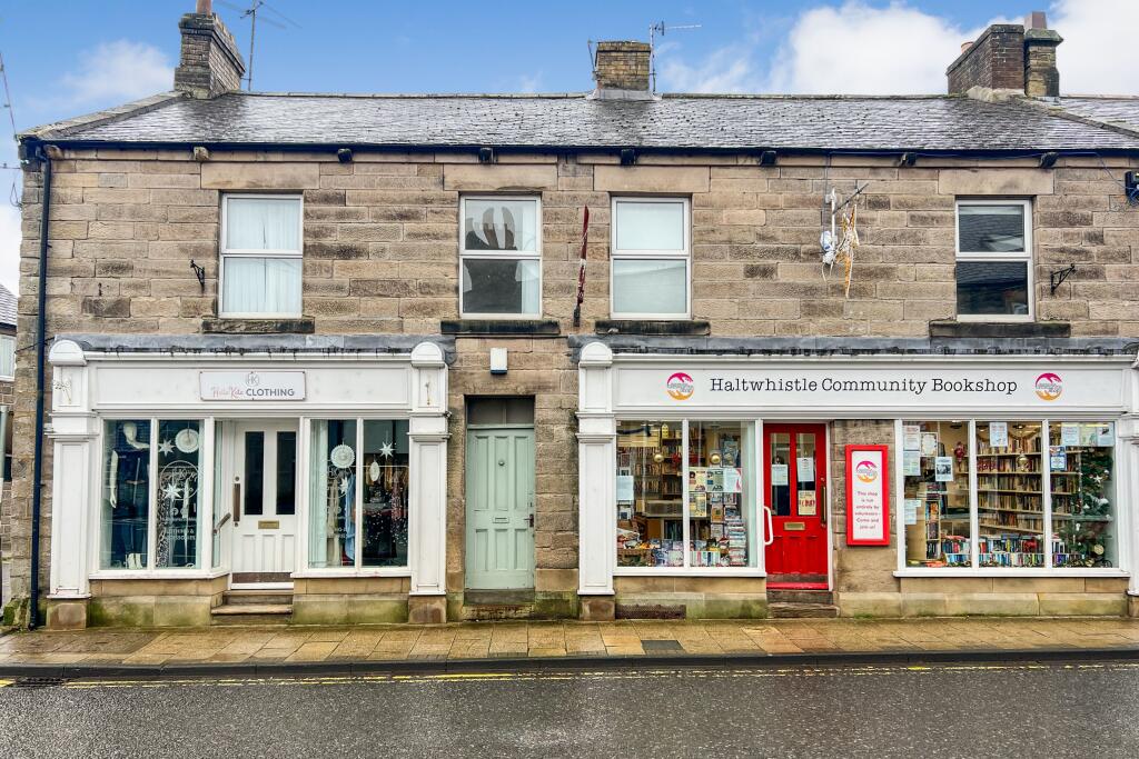 Flat 1A Westgate, Haltwhistle, Northumberland NE49 9AF
