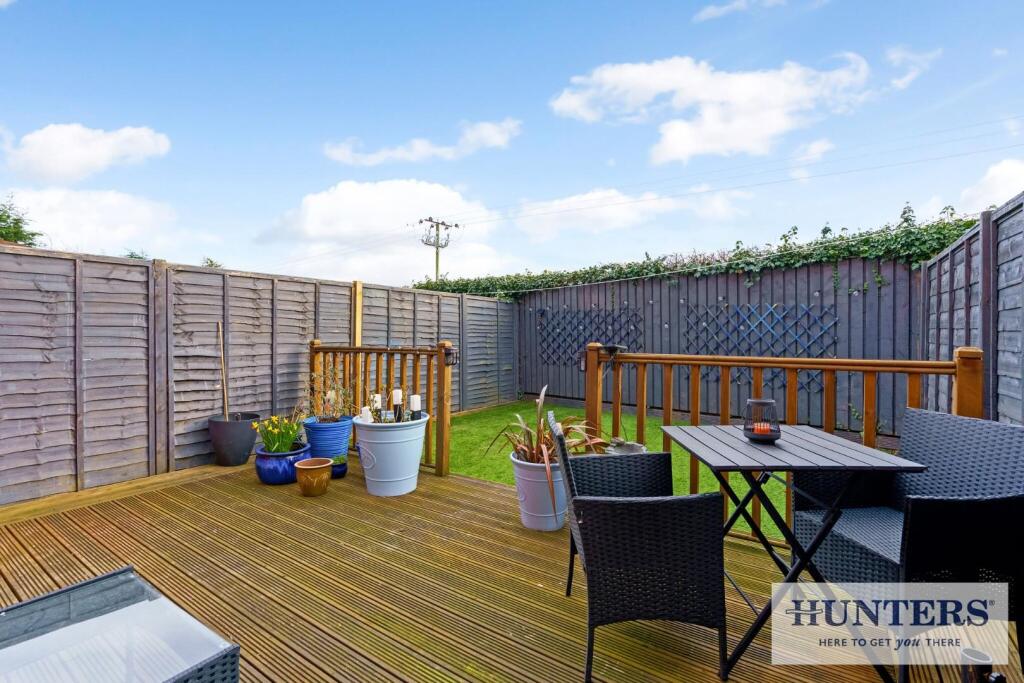 86506_17 Maple Drive North (22) - Copy_low.jpg