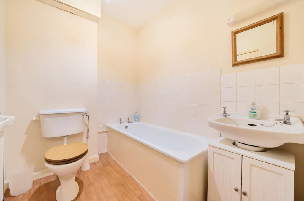 13-681c6bf08bbd8-...