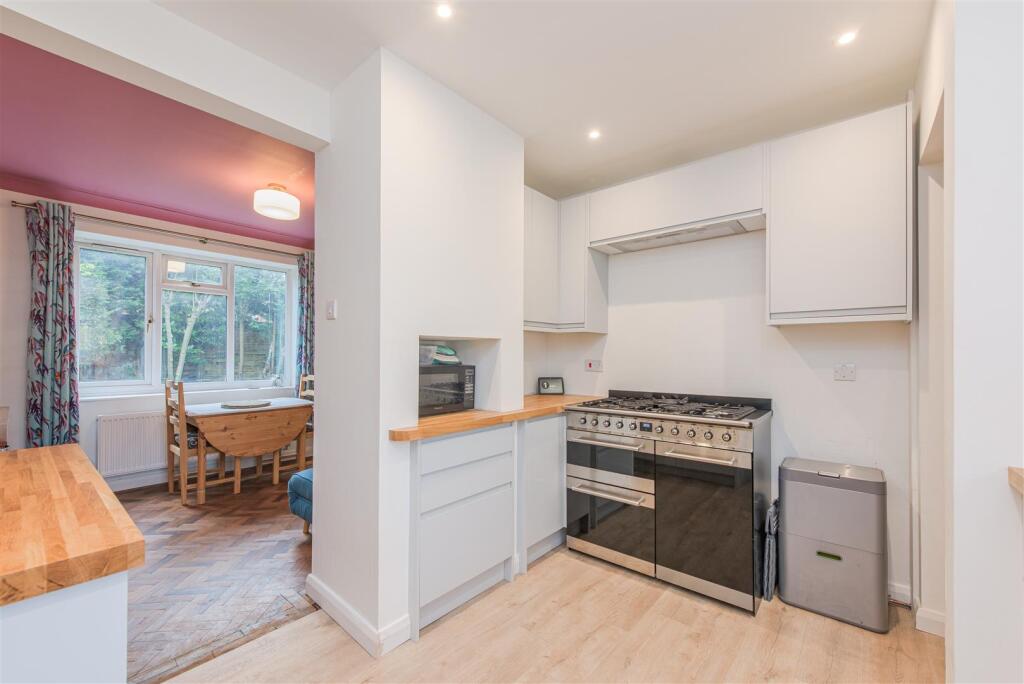 15 Babelake Street, Packington