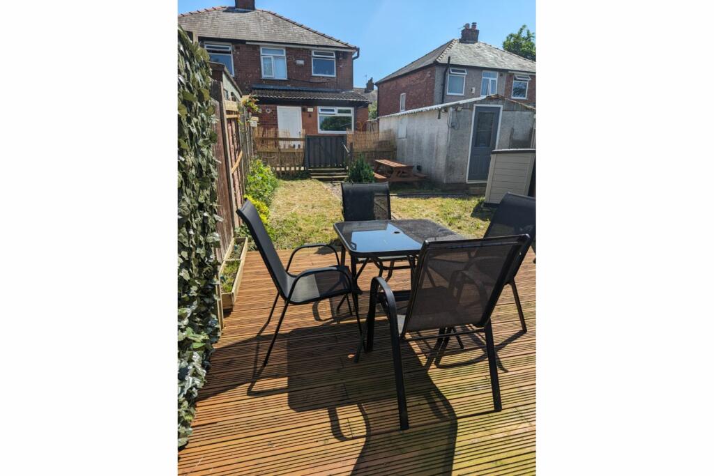 DECKING