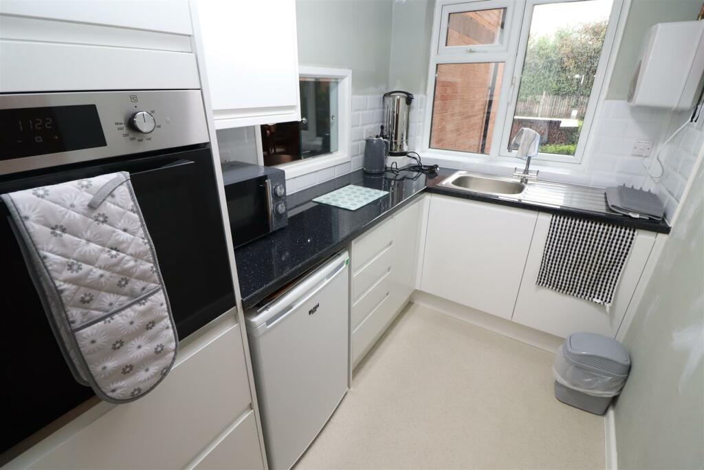 Communal Kitchen
