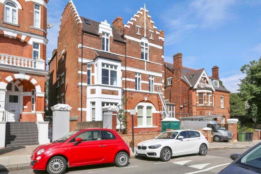 2 Bedroom Flat for Rent