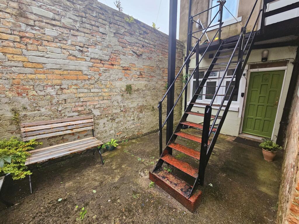 e71807fd-fdb9-485f-9a98-0c6c23131460