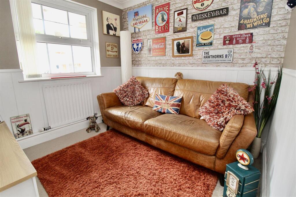 Reception/Relaxing Snug Room