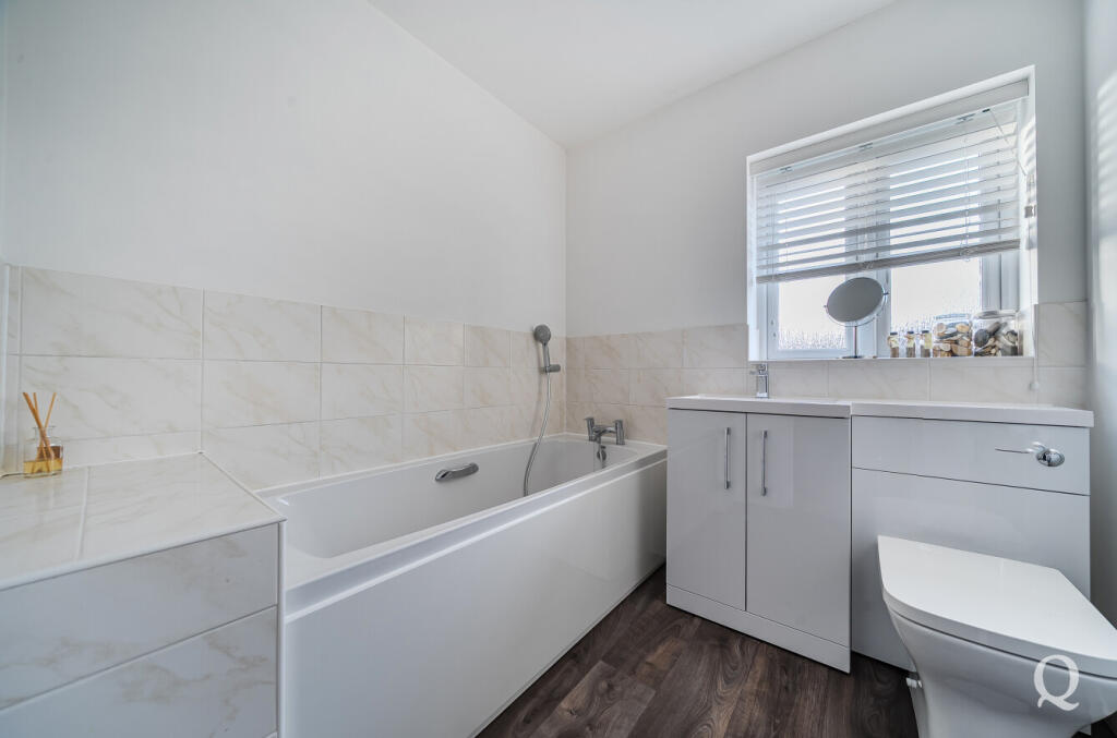 68ad2aae-8f74-438...