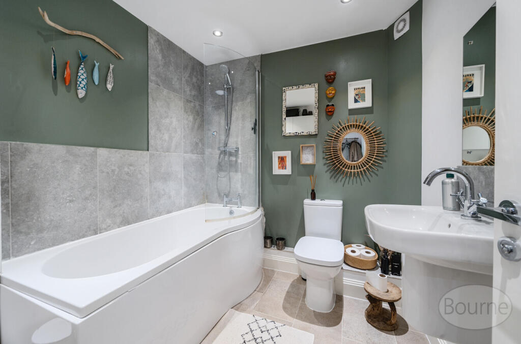 4c1c972b-c8c6-4dd...