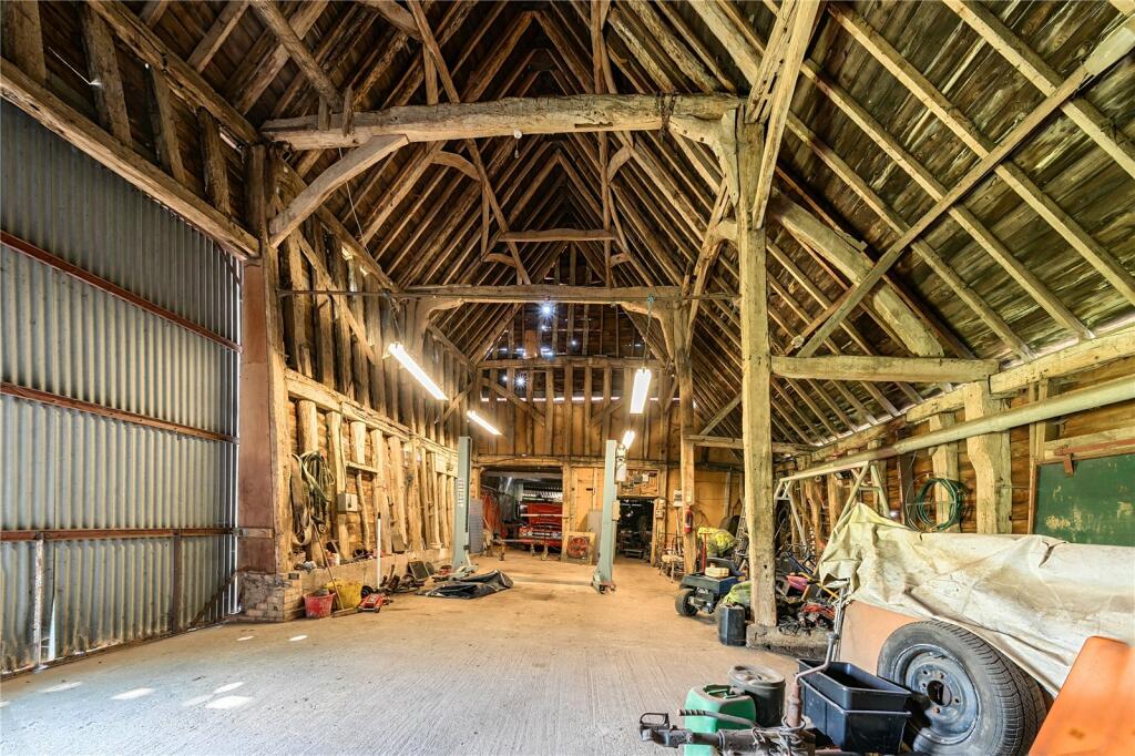 Barn