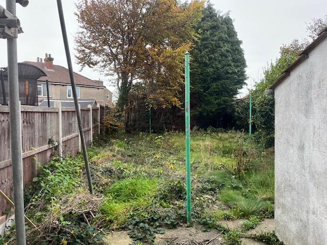 14 Bellfield - Rear Garden.jpg