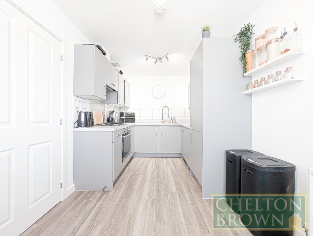 Kitchen &amp; Diner