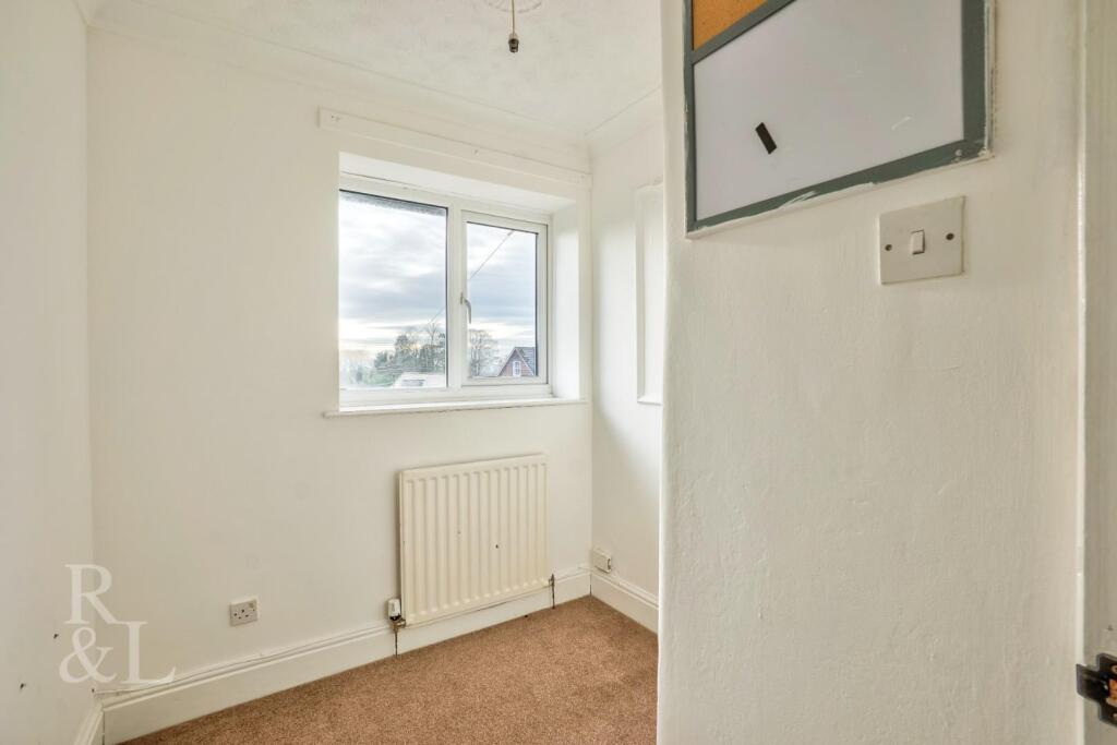 26 Vicarage Road (16).jpg