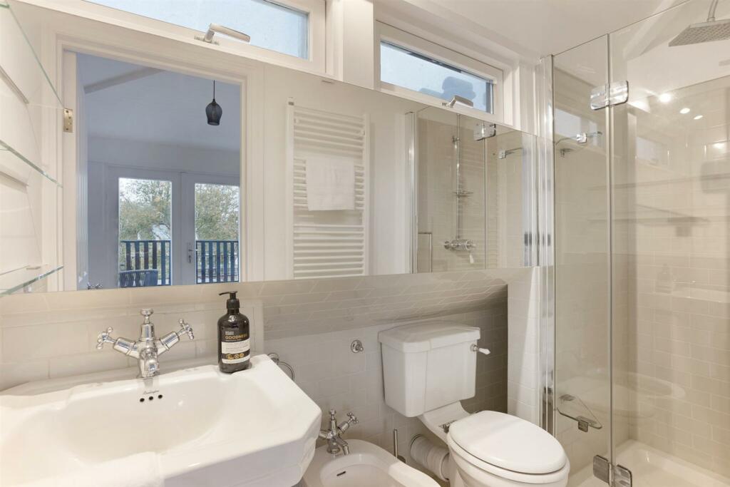 Tedworth-Property-For-Sale-Gledhow-Gardens-SW5-20.