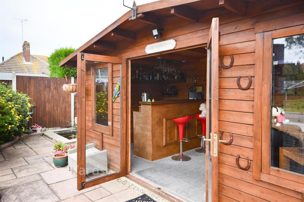 Workshop/Outbuildings