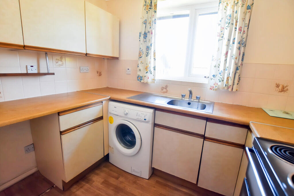 Kitchen 1
