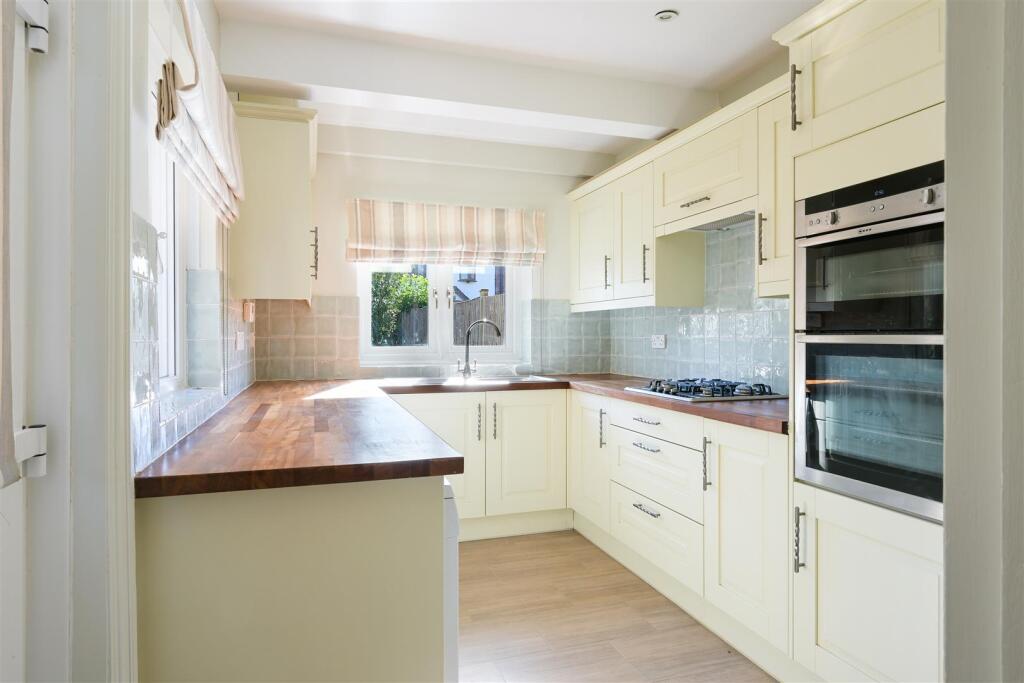 ANDREWS CLOSE,  (5).jpg