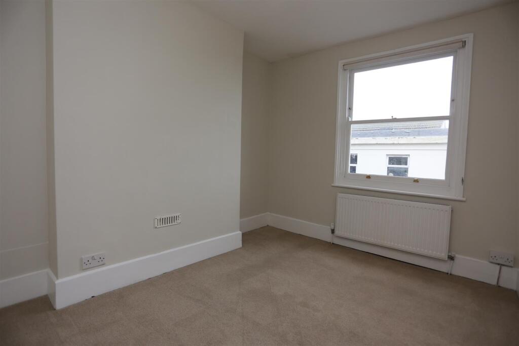 27 Over St new 25 (4).JPG