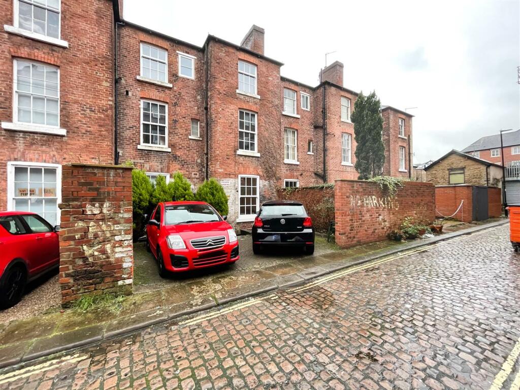 16 ASHGATE-18.jpg