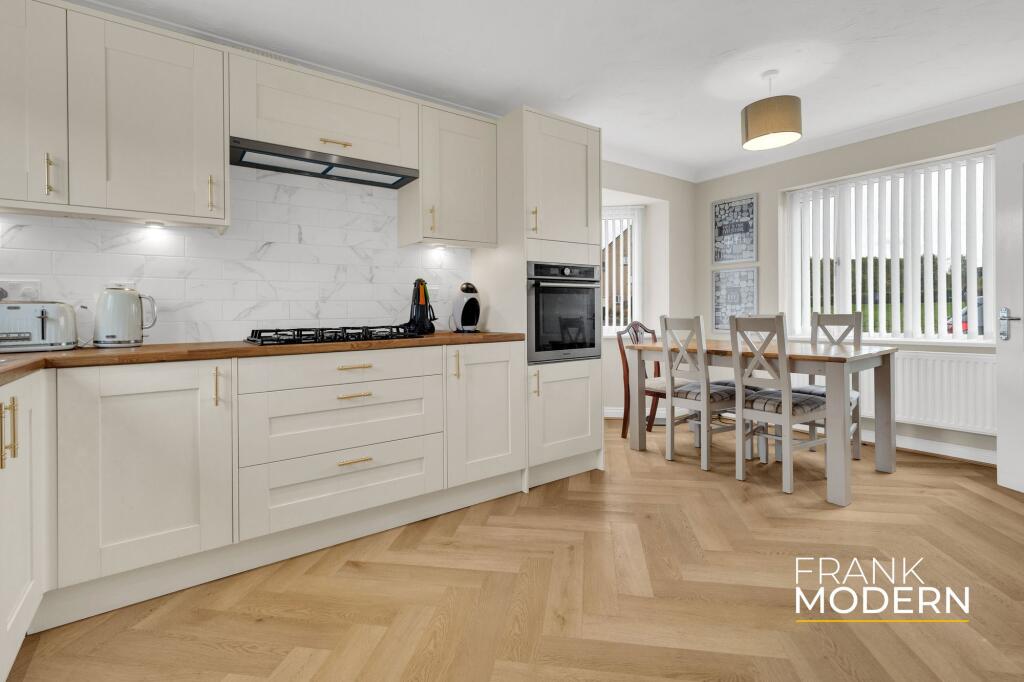 Kitchen / Diner