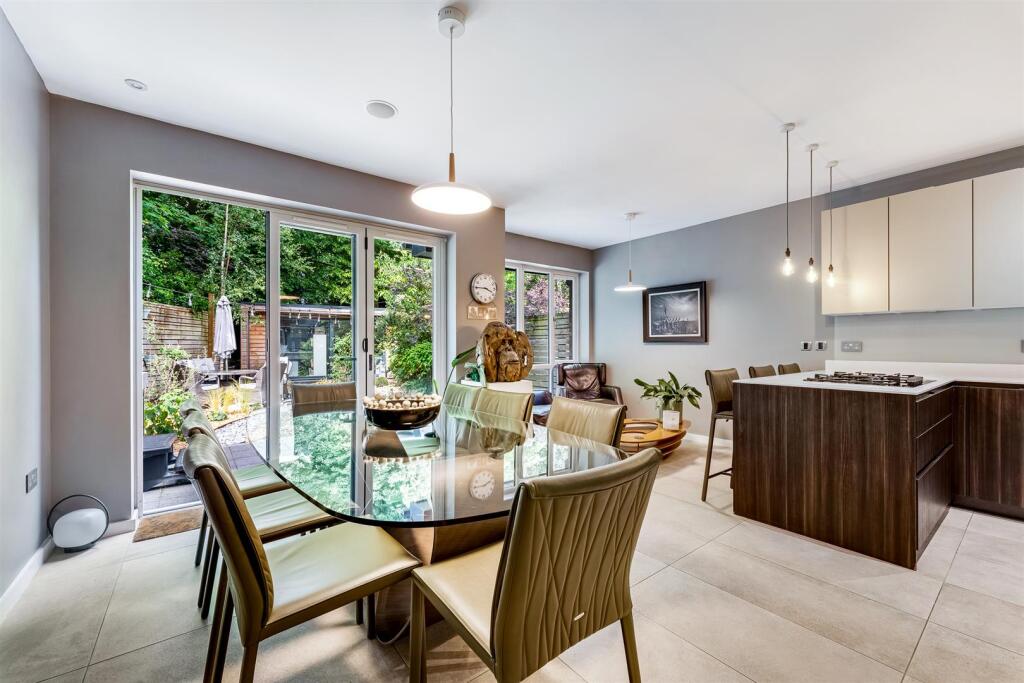 Open Plan Living Dining Kitchen