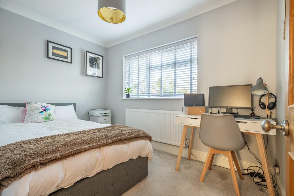 26 Oxford Street-...