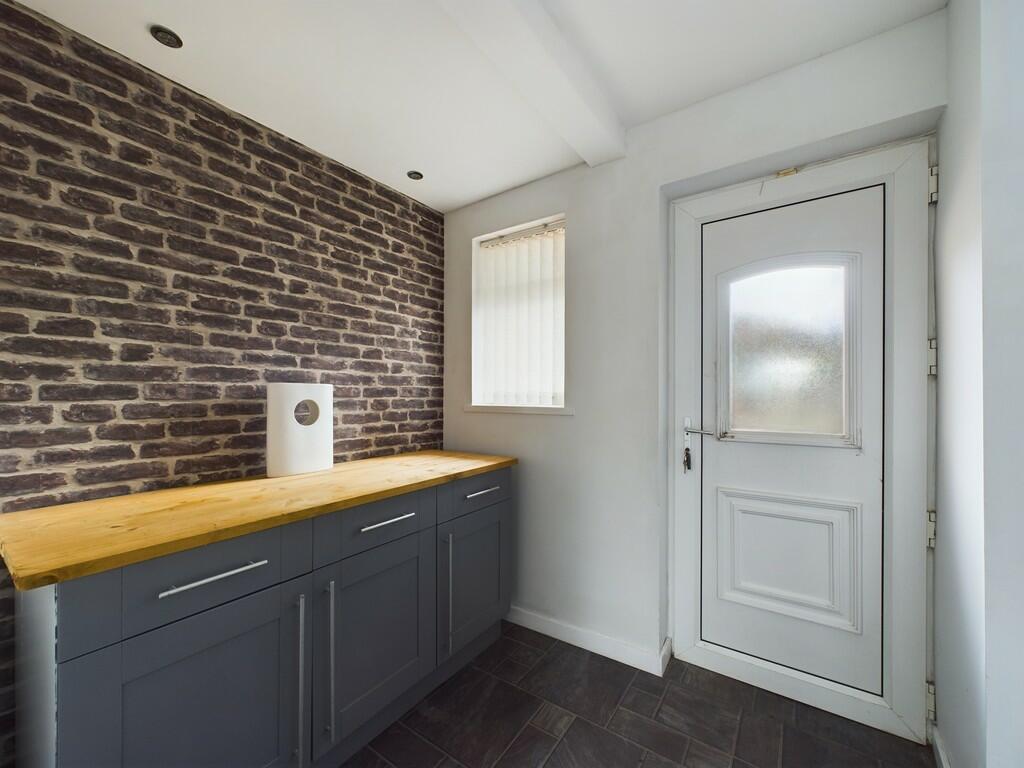 CAM02060G0-PR0167...