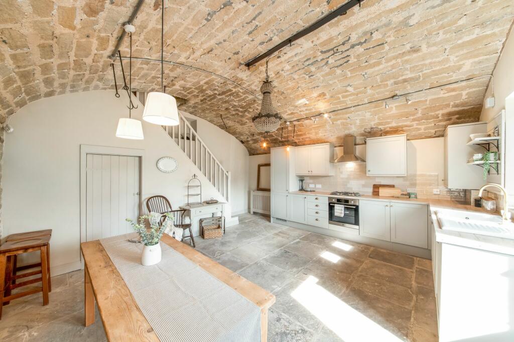 LIVING DINING KITCHEN