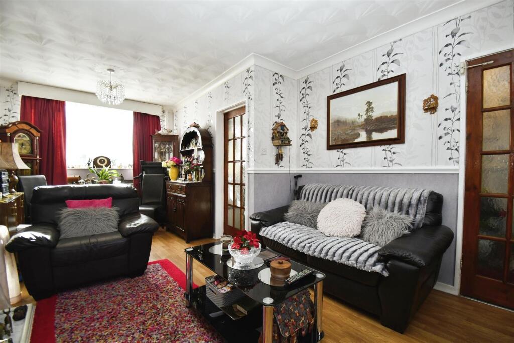 Through Lounge/Dining Room