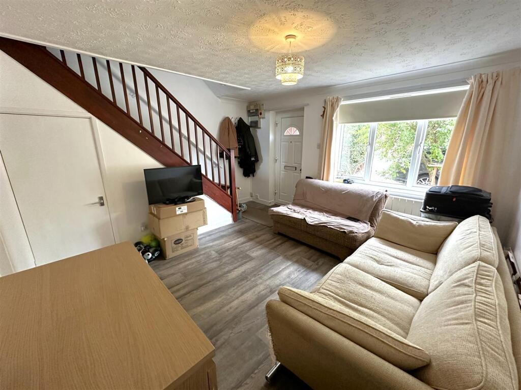 Large Living Room 626