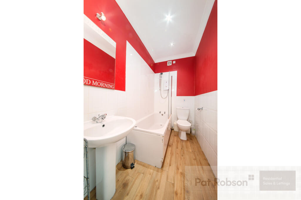 31 Deuchar Street365