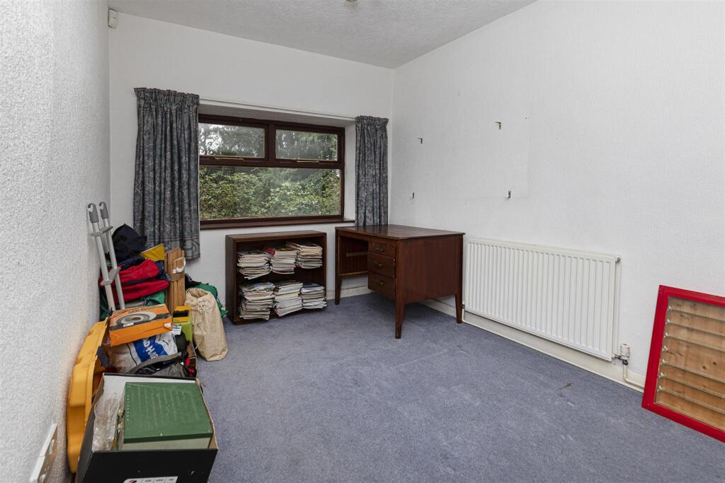 Bramleys Estate Agents - Leeds Road - Mirfield (7)