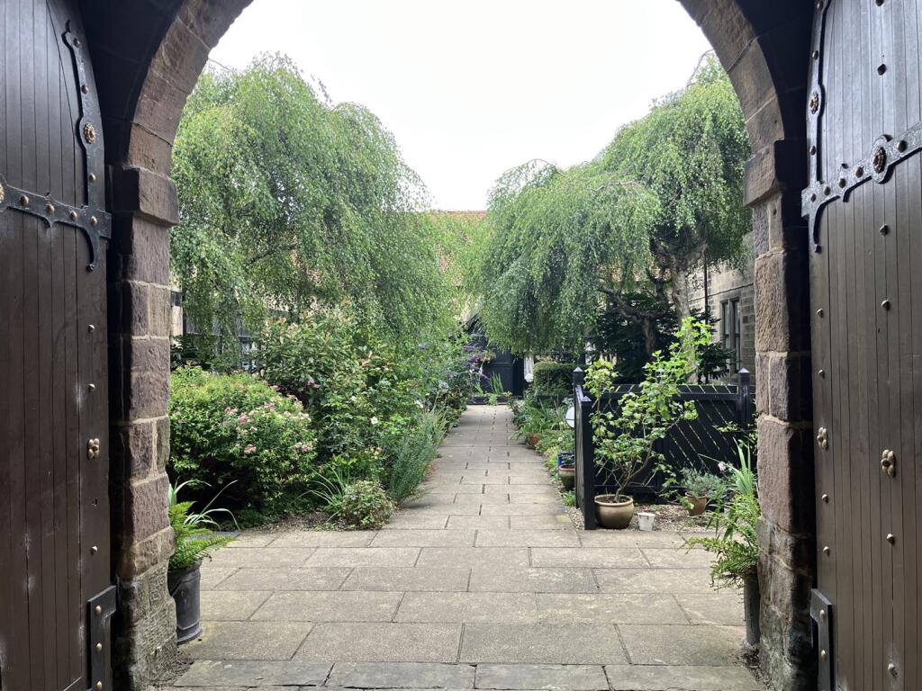 through the arch.jpg