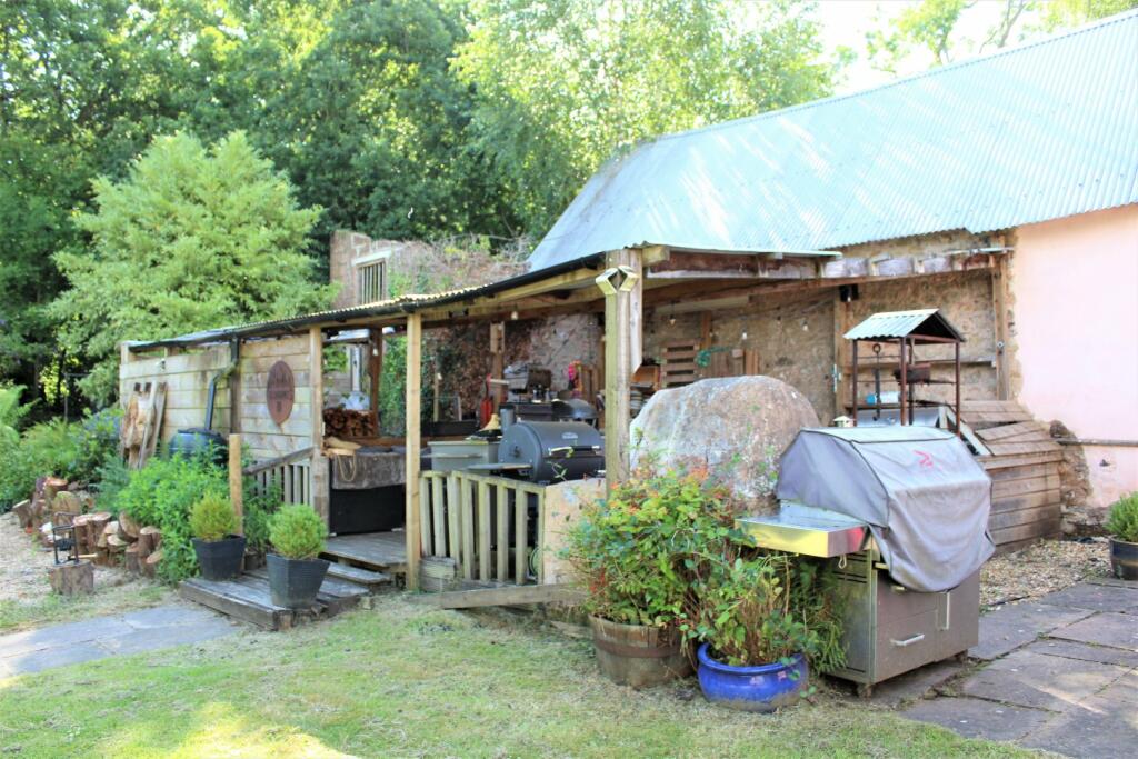 Barbecue Barn