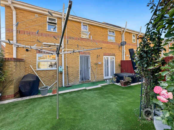 127762agx70394912img160000max656x437