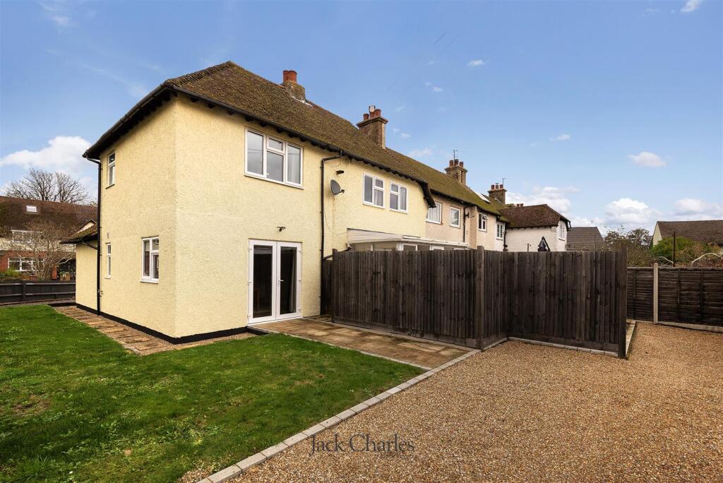 23 Barden Park Rd, TN9 1XD 013.jpg