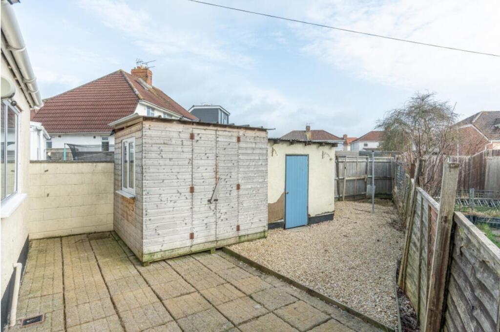 A spacious garden area, perfect for outdoor rel...