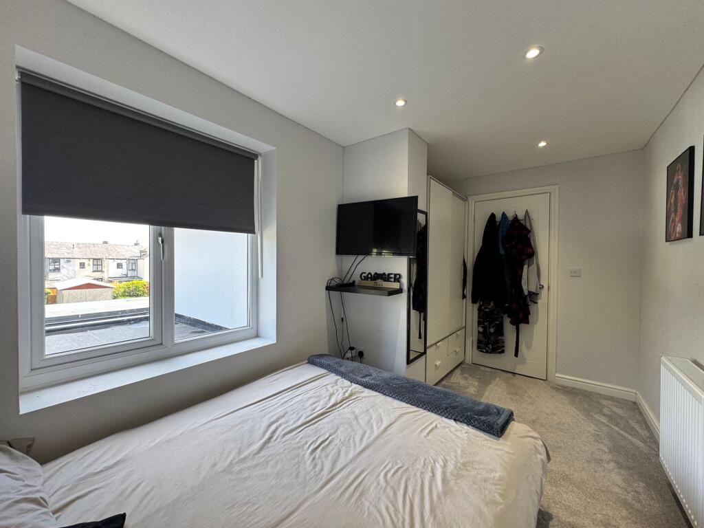 Fifth Bedroom
