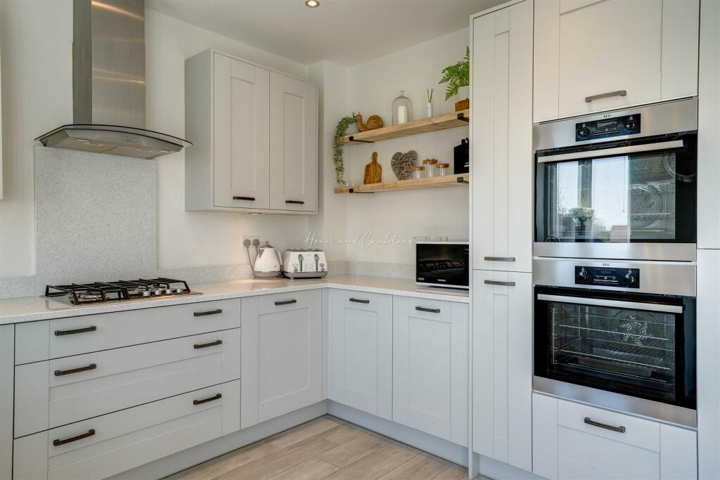 Y Deri Duon, Lisvane, HernCrabtree (37).jpg