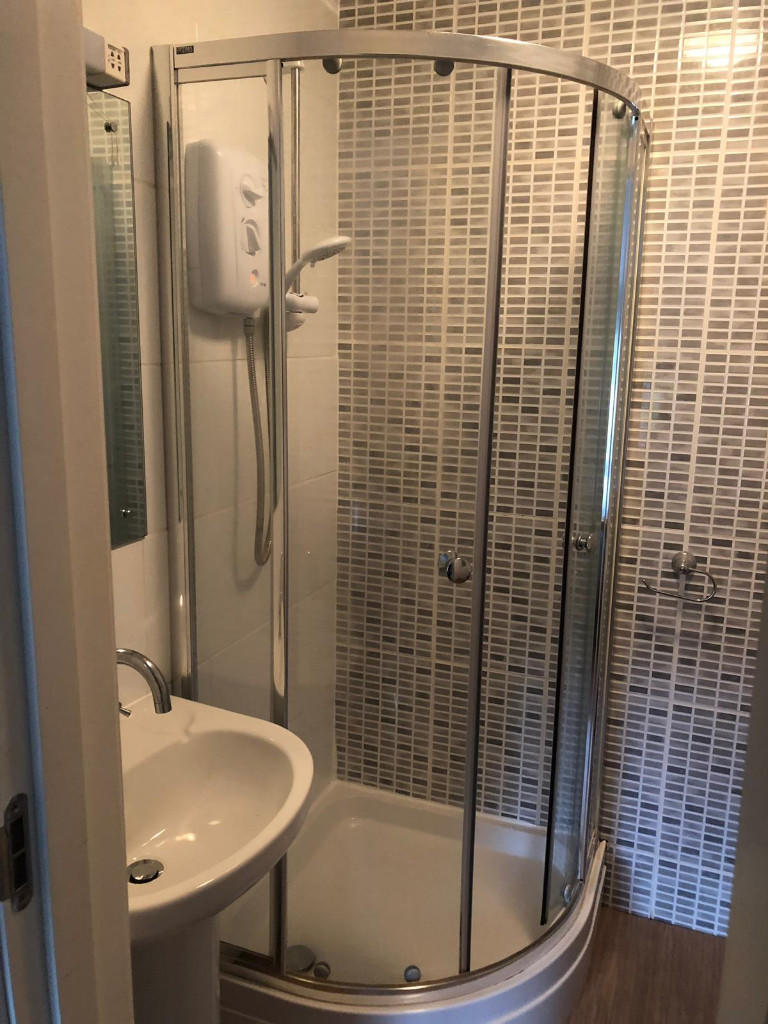 Ensuite