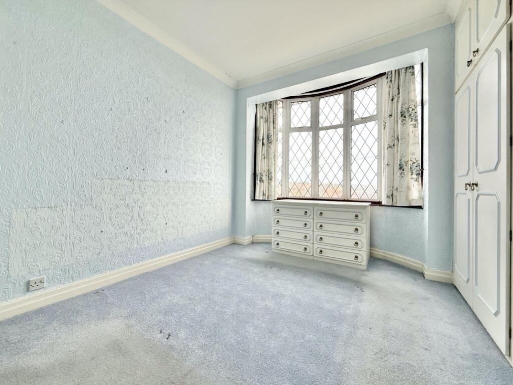bedroom 2.jpeg