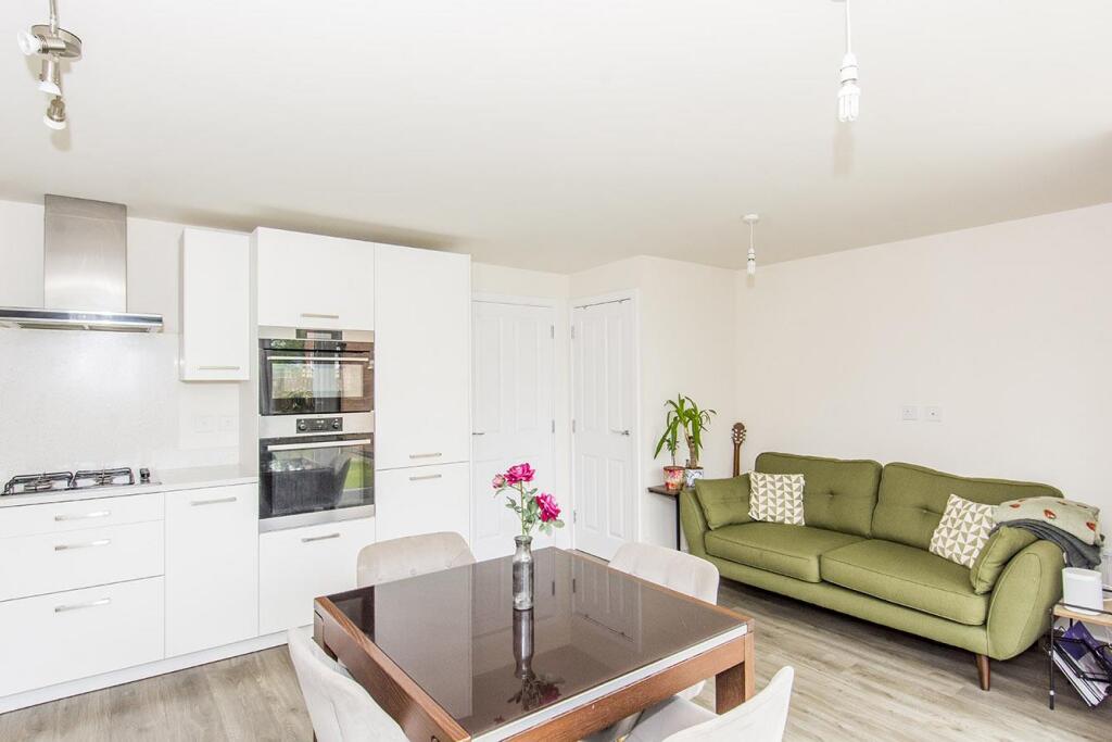 (Kitchen/Diner Photo Three)