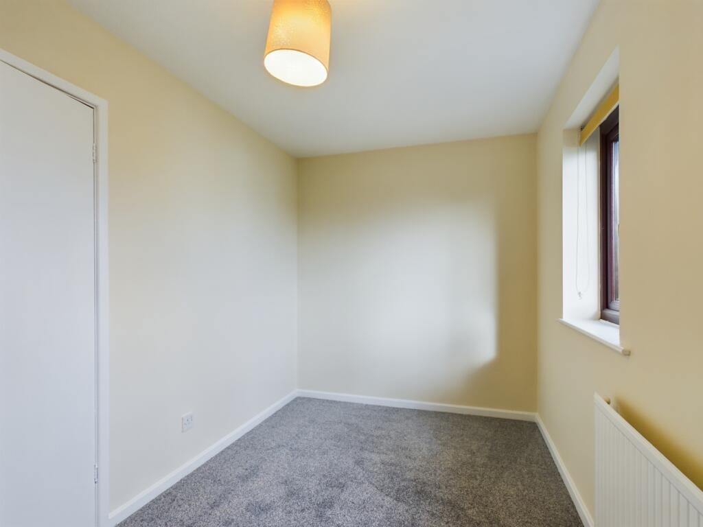 CAM01440G0-PR0102-STILL010