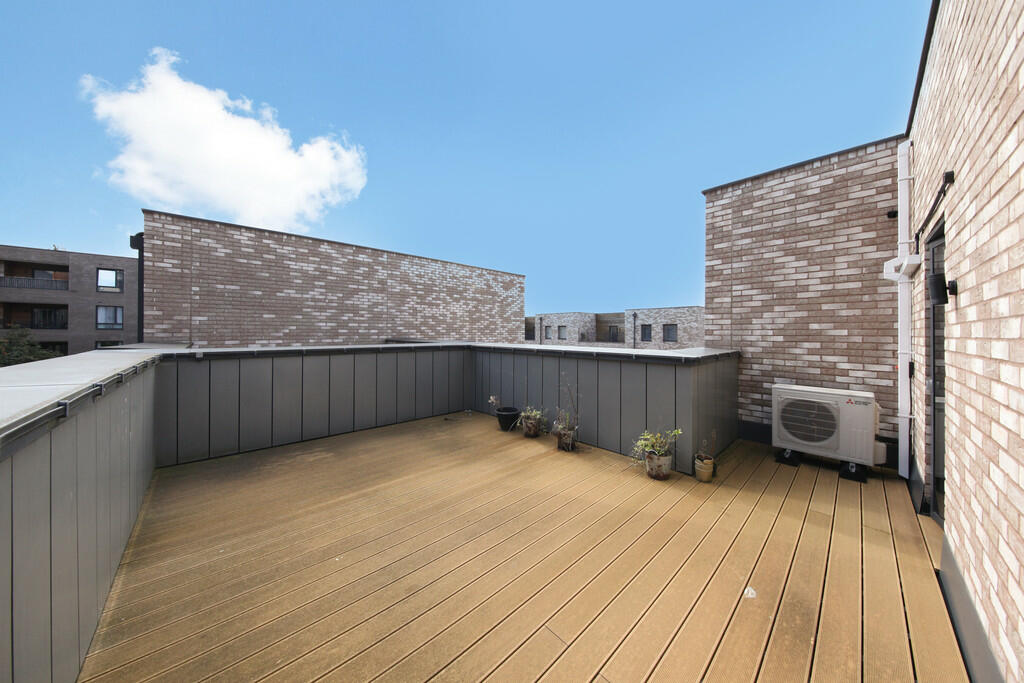 17!Oriental Squar...