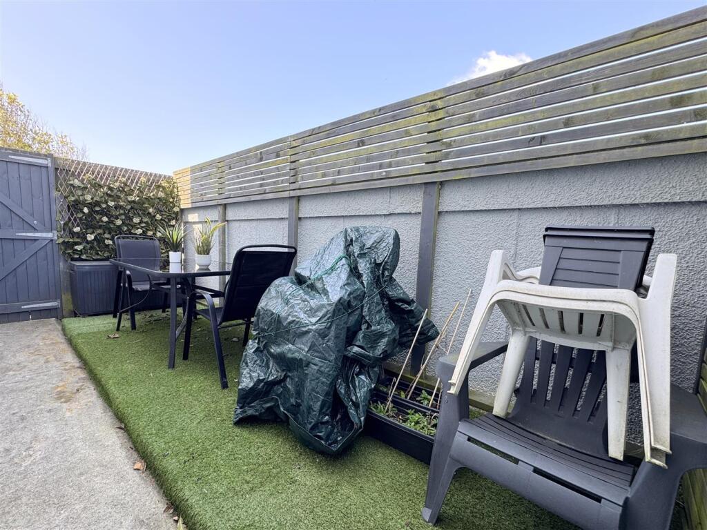 Side Garden