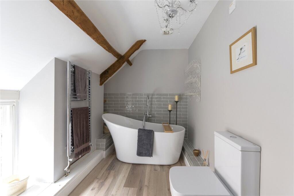 Bed 2 En-Suite